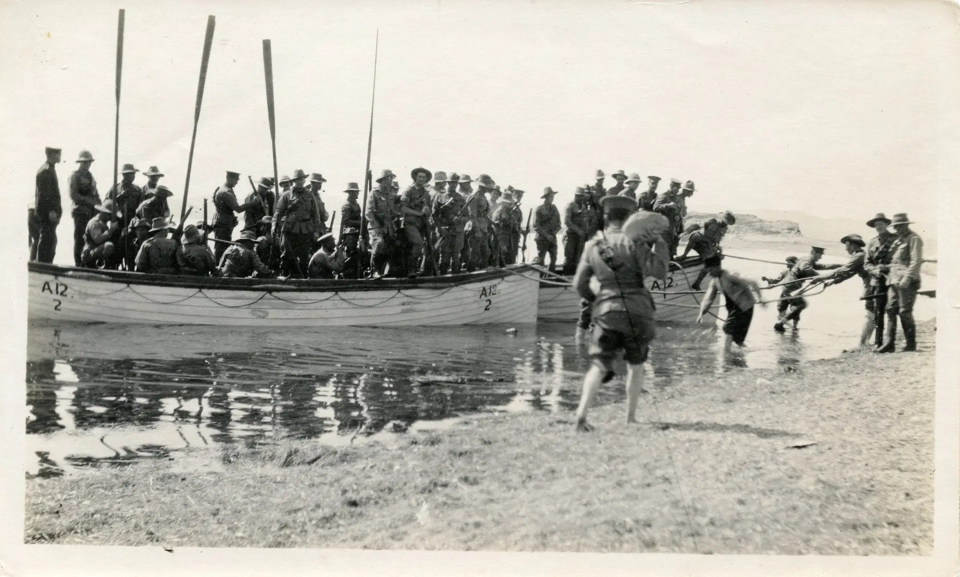 The Australian Military Campaign at Gallipoli (LARGE GOLD x 3, GOLD)